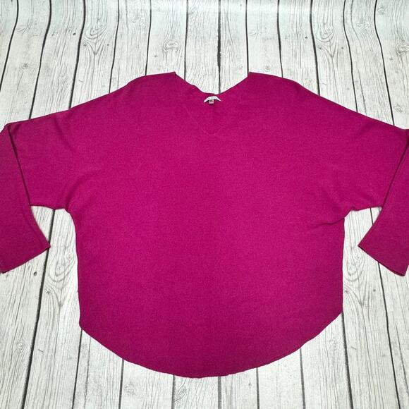 Vila Milano Batwing Sleeve Sweater Size XLg - Picture 2 of 4